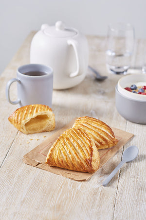 Bridor | Ready To Bake Fine Butter Apple Turnover | 50x105g